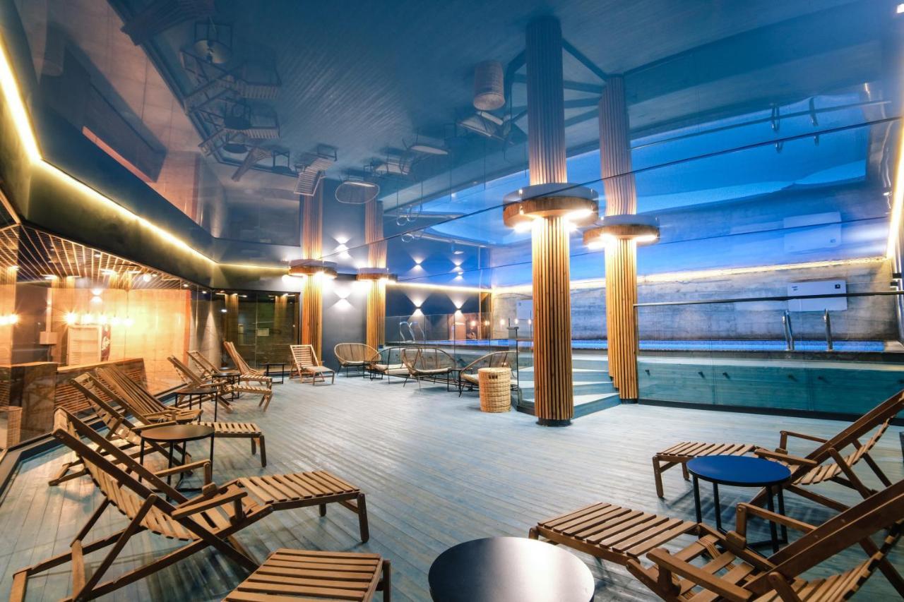 Hotel Posta メスティア エクステリア 写真
